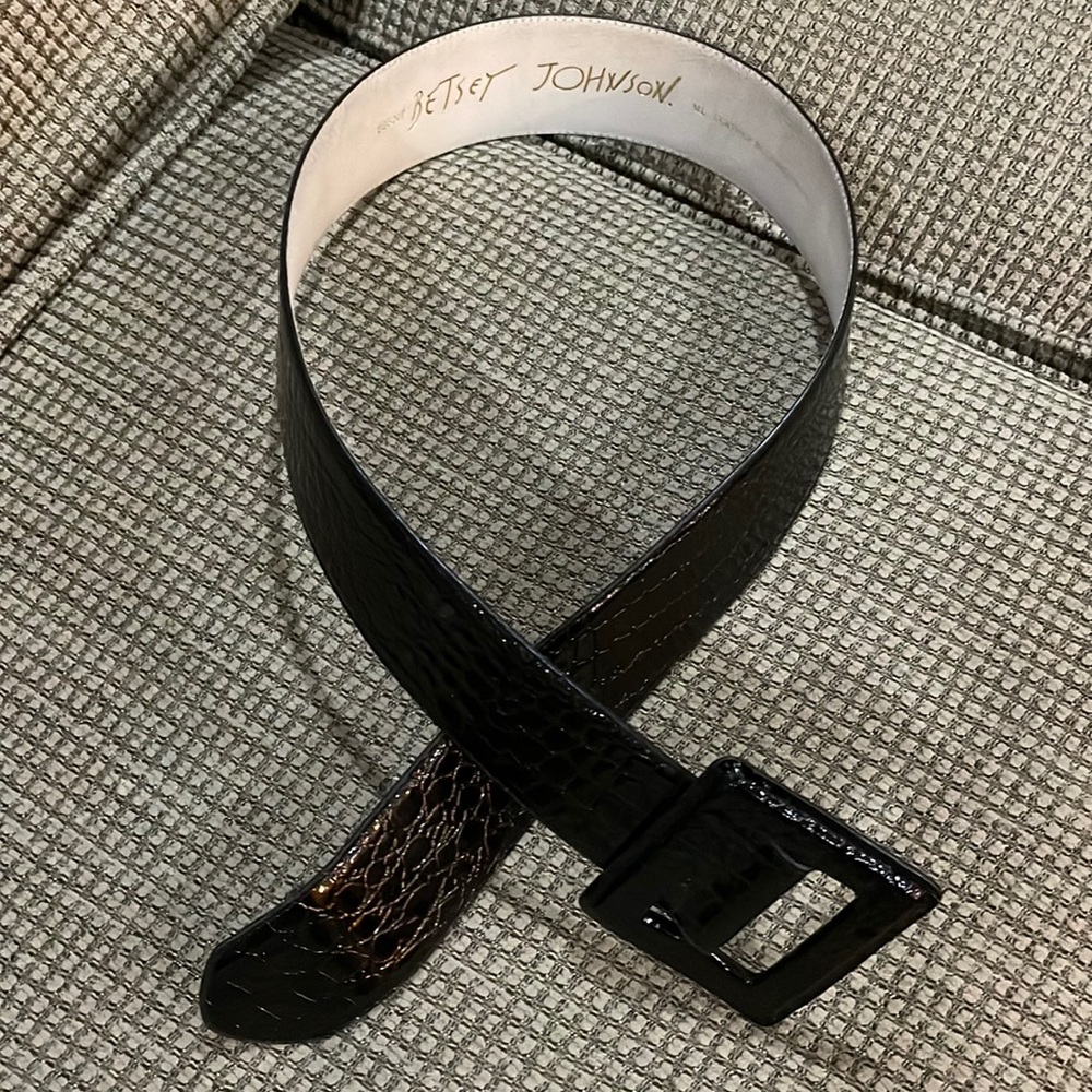Betsey Johnson Black Wide leather belt (sz m/l)
